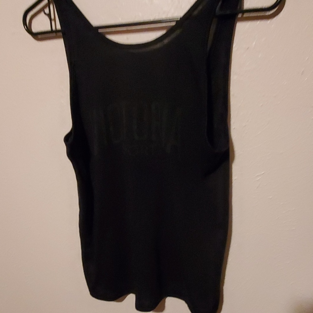 Victoria tank top